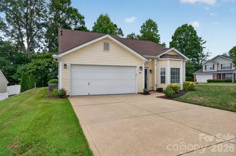 806 20th Avenue Place SE Hickory NC 28602