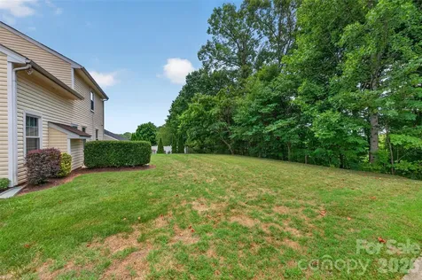 806 20th Avenue Place SE Hickory NC 28602
