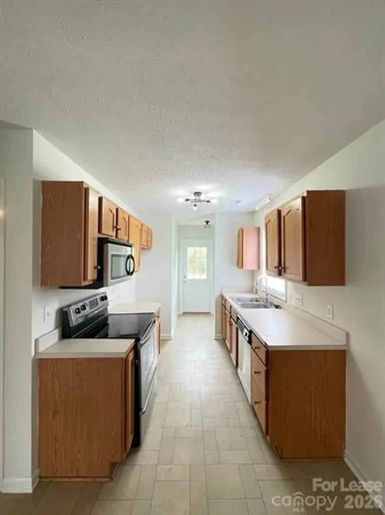 609 Piper Court Wingate NC 28174