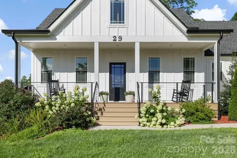 29 Banner Cottages Lane Mills River NC 28759