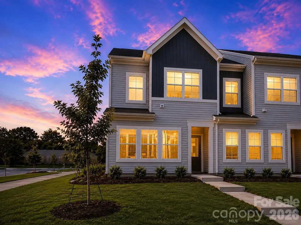 4636 Lakeview Road Charlotte NC 28216