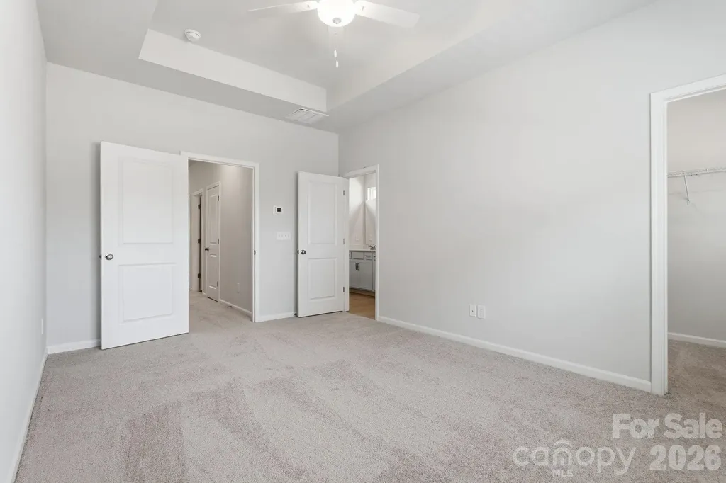 4636 Lakeview Road Charlotte NC 28216