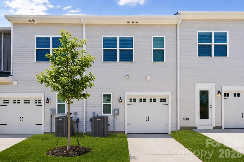 5114 Orchardview Way Charlotte NC 28216