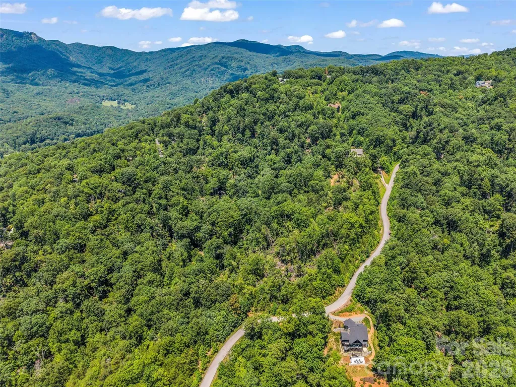 0 Matho Trace Lake Lure NC 28746
