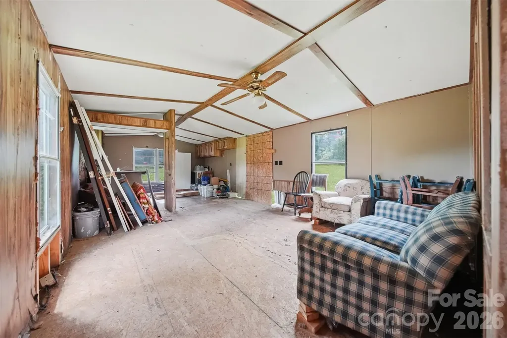 136 South Main Street Granite Falls NC 28630