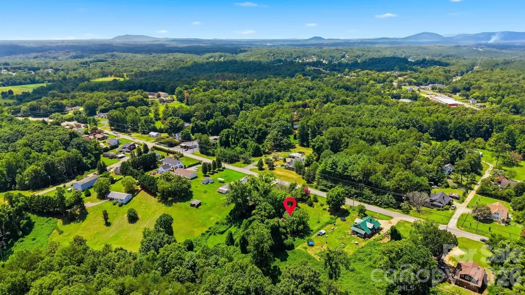 136 South Main Street Granite Falls NC 28630