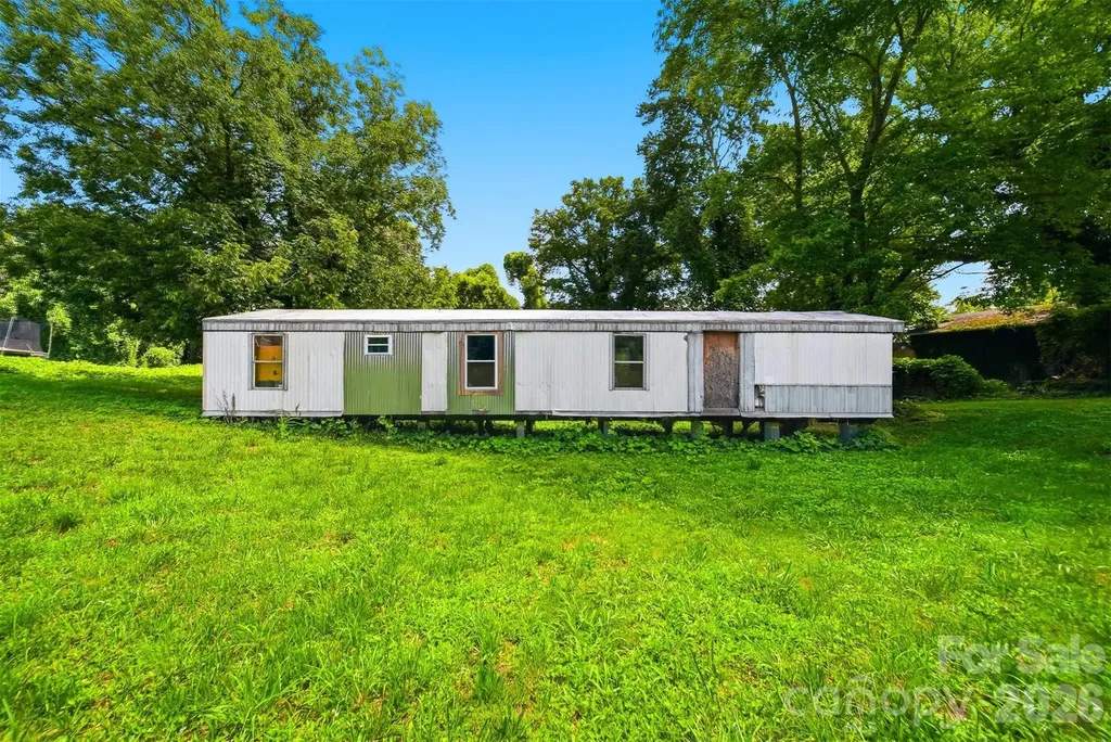 136 South Main Street Granite Falls NC 28630