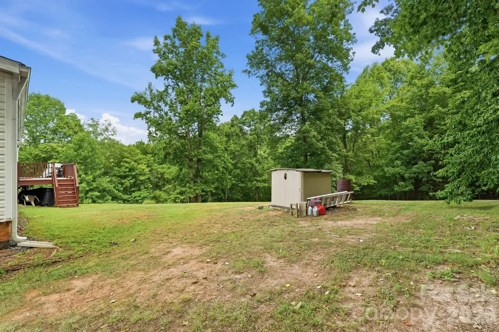 3307 Baltimore Road East Bend NC 27018