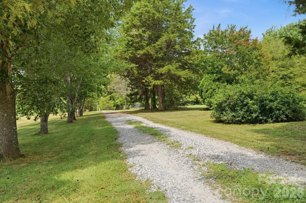 3307 Baltimore Road East Bend NC 27018