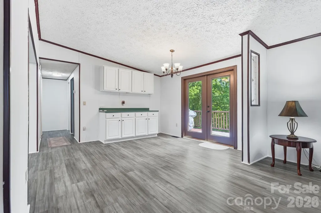 3307 Baltimore Road East Bend NC 27018