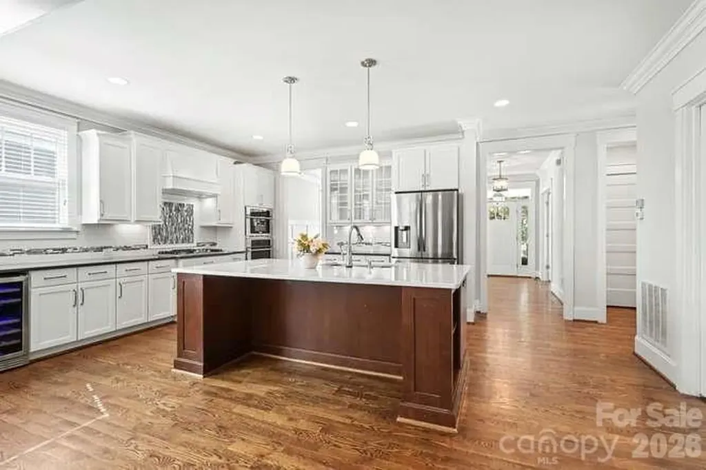 163 N Canterbury Road Charlotte NC 28211