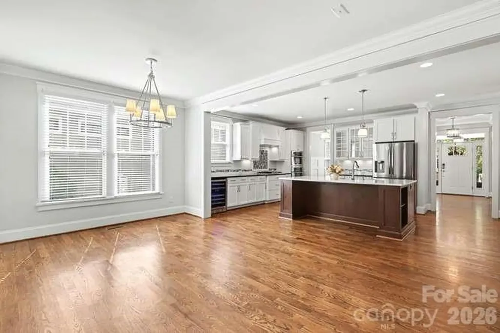 163 N Canterbury Road Charlotte NC 28211
