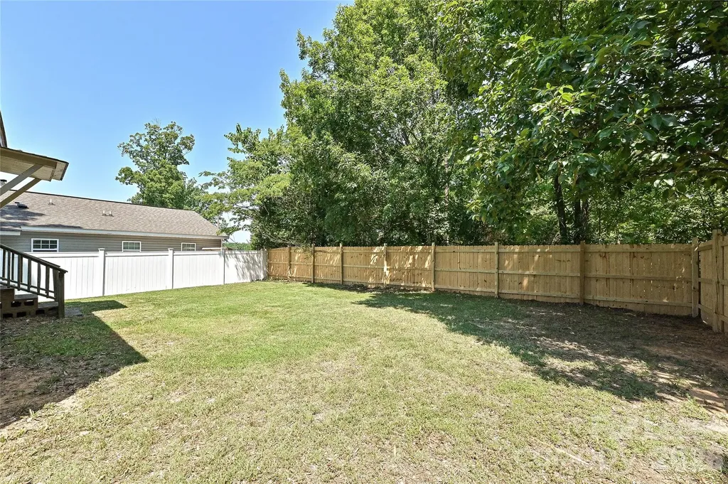 3516 Jonquil Street Charlotte NC 28211