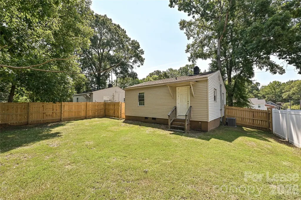 3516 Jonquil Street Charlotte NC 28211