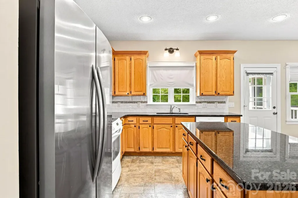 182 Robert Drive Statesville NC 28625