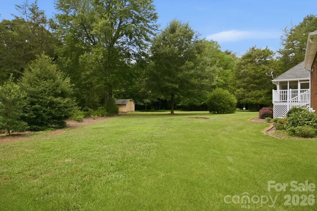 182 Robert Drive Statesville NC 28625