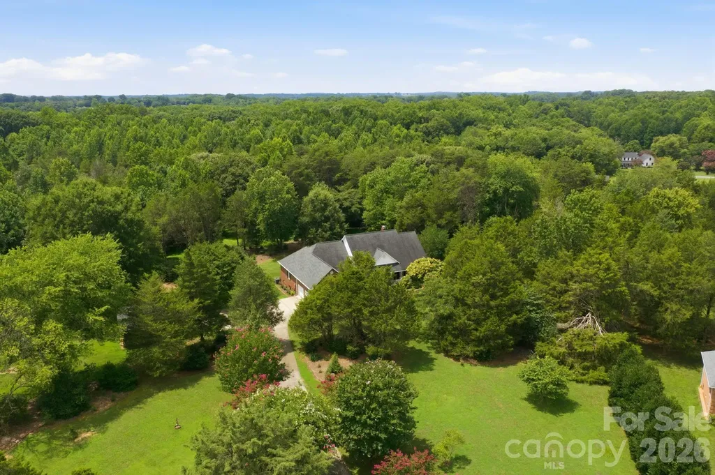 182 Robert Drive Statesville NC 28625