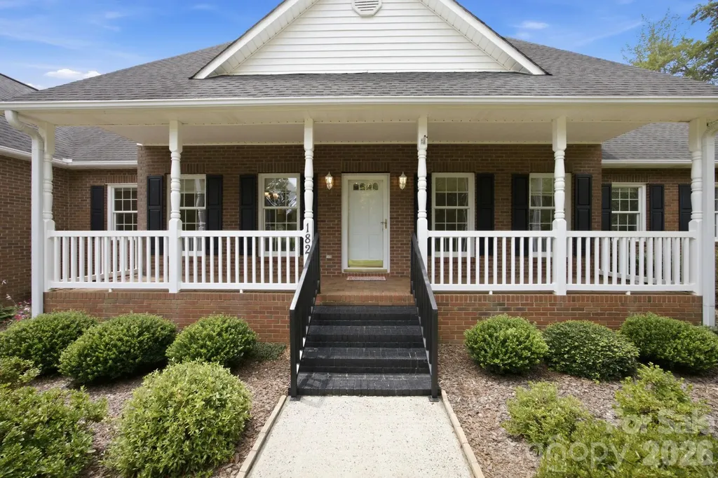 182 Robert Drive Statesville NC 28625