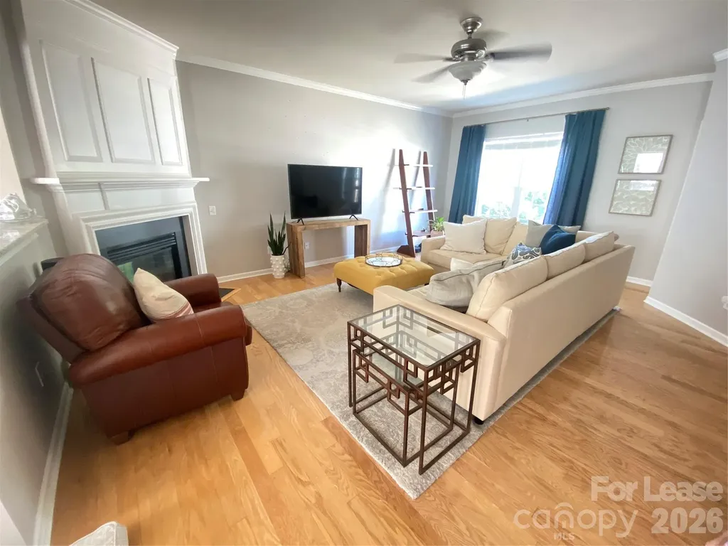 2933 Duvalla Avenue Charlotte NC 28209
