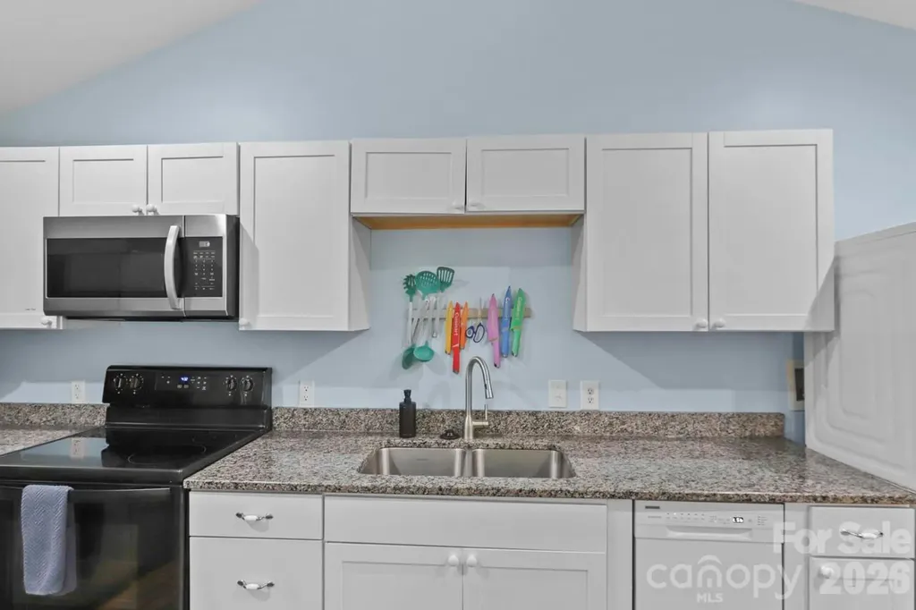 548 Cherry Mountain Street Forest City NC 28043