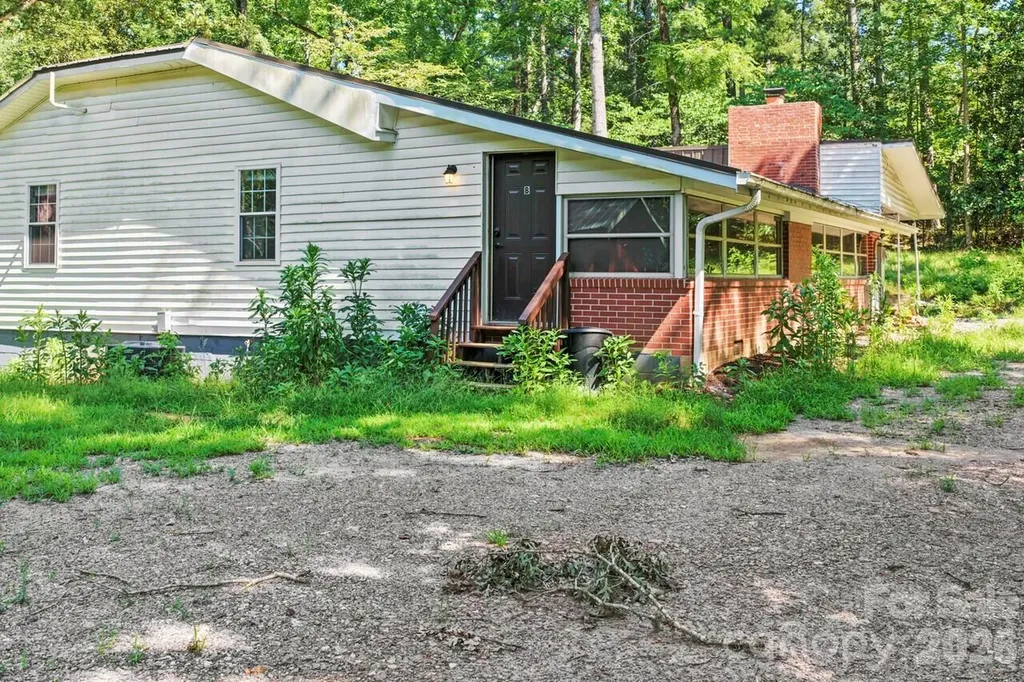 548 Cherry Mountain Street Forest City NC 28043