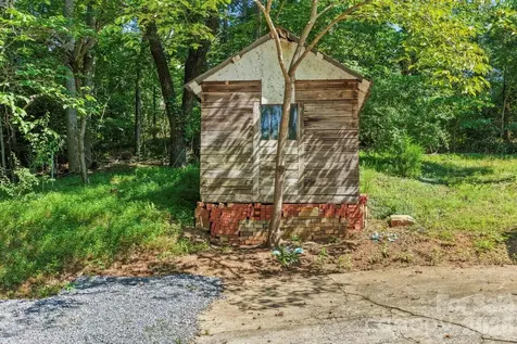 548 Cherry Mountain Street Forest City NC 28043