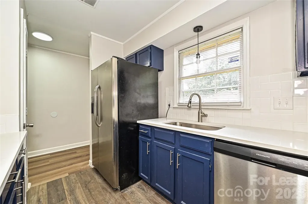 8439 Country Oaks Road Charlotte NC 28227
