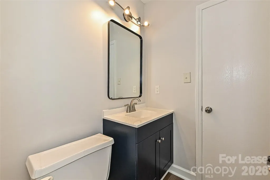 8439 Country Oaks Road Charlotte NC 28227