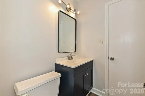 8439 Country Oaks Road Charlotte NC 28227