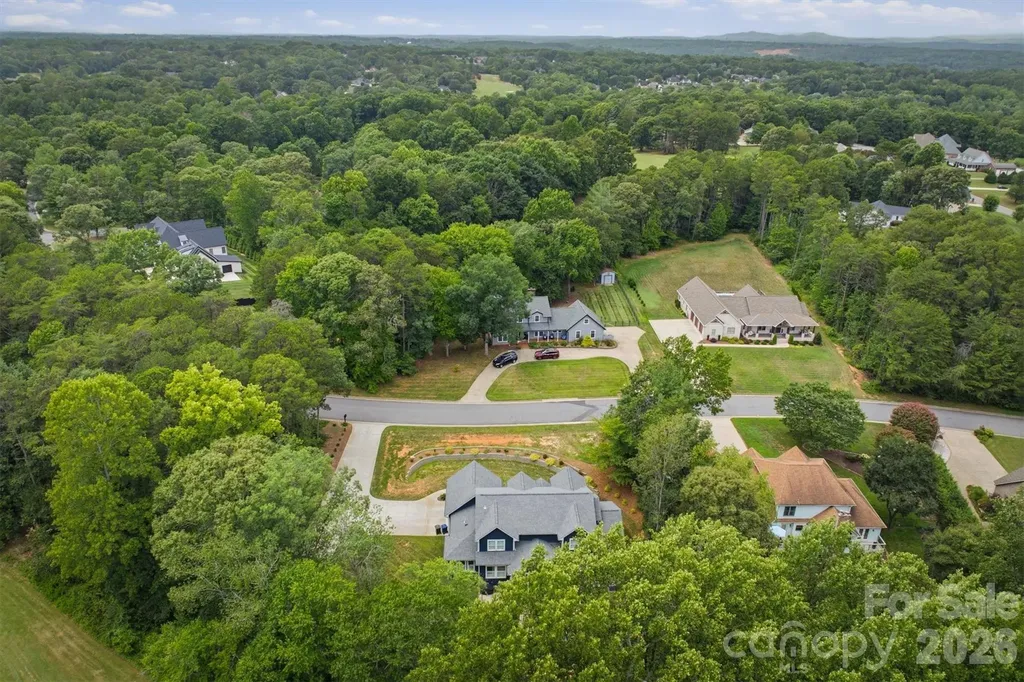 4820 Glen Hollow Lane NE Hickory NC 28601