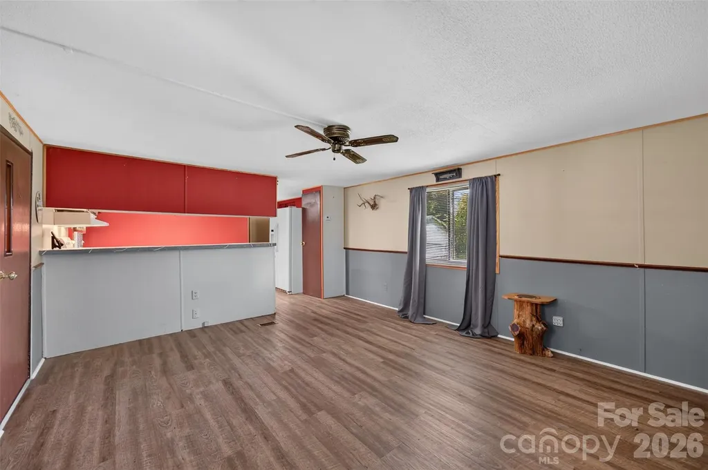 2753 Fairwood Drive Hudson NC 28638