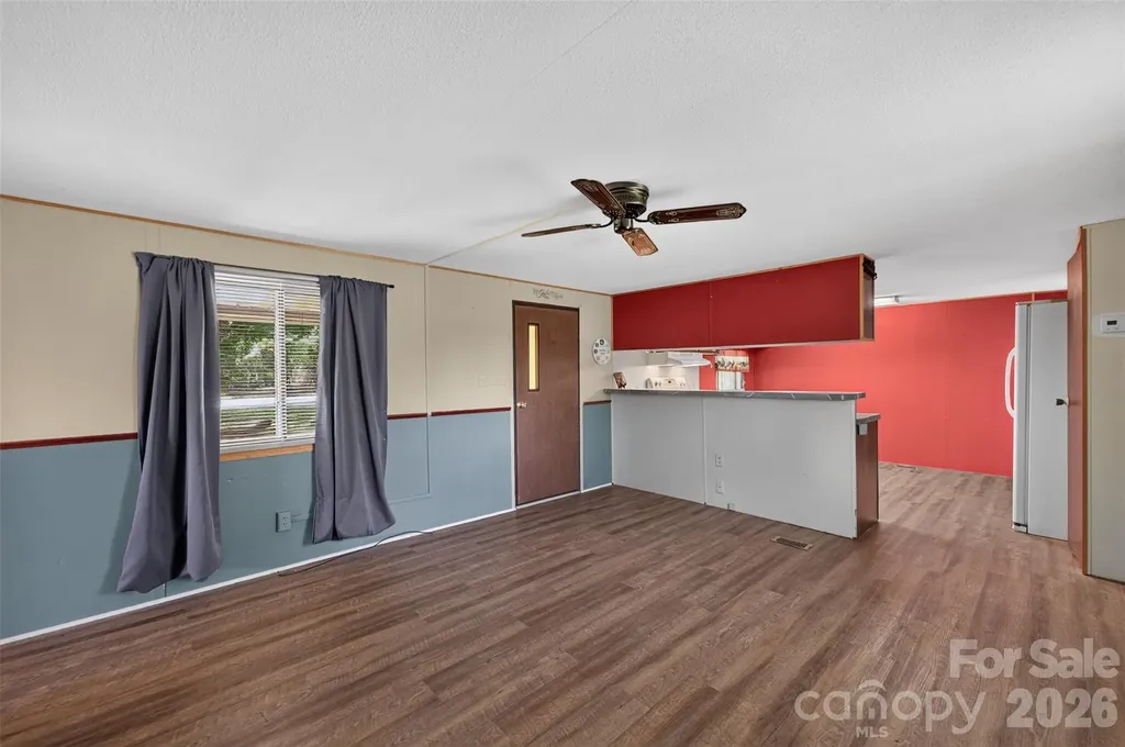 2753 Fairwood Drive Hudson NC 28638