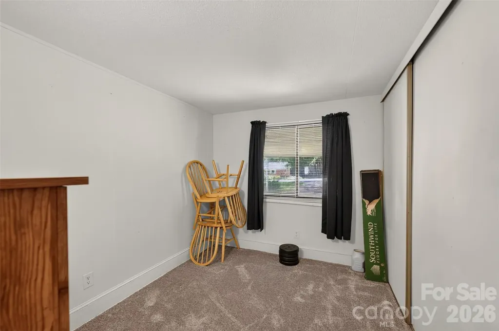 2753 Fairwood Drive Hudson NC 28638