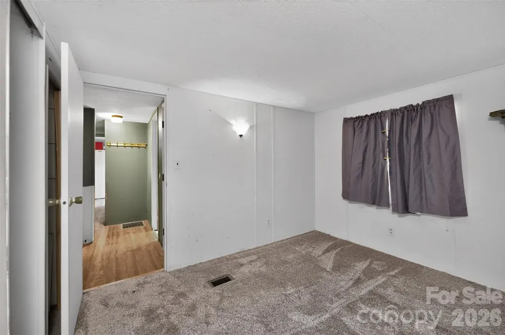 2753 Fairwood Drive Hudson NC 28638