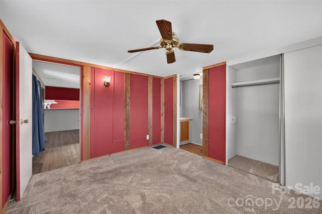 2753 Fairwood Drive Hudson NC 28638