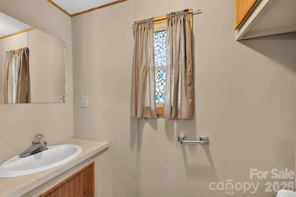 2753 Fairwood Drive Hudson NC 28638