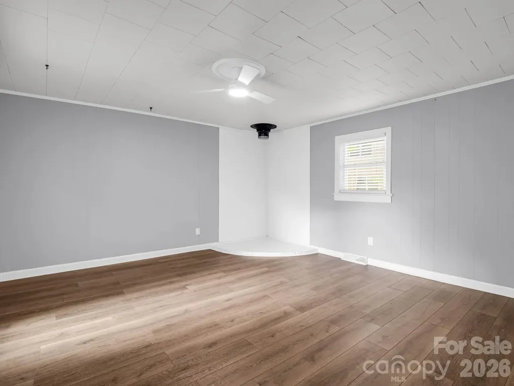 407 Hiawassee Avenue Black Mountain NC 28711