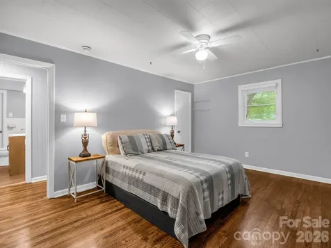 407 Hiawassee Avenue Black Mountain NC 28711
