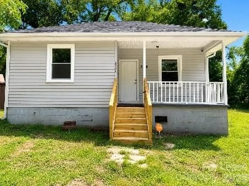 2634 S Calvary Street Gastonia NC 28052