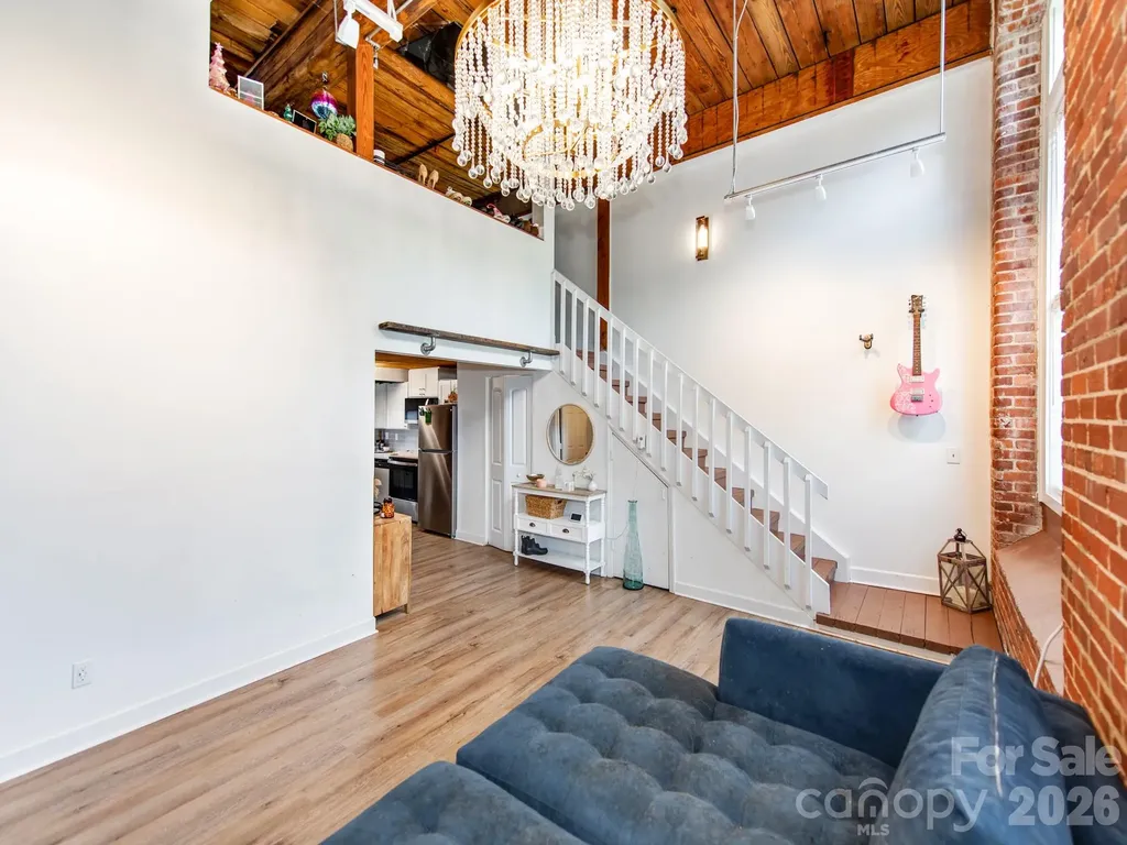 201 Hoskins Road S Charlotte NC 28208
