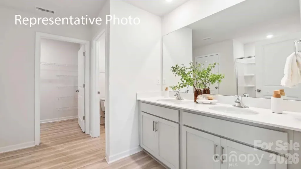672 13th Avenue Drive NE Hickory NC 28601