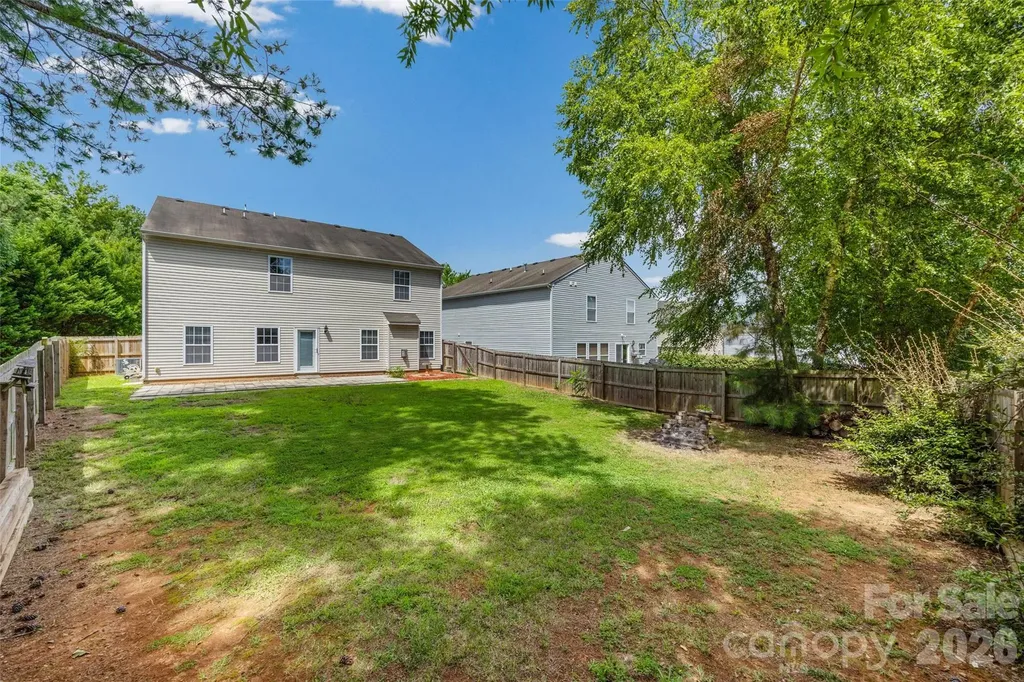 3990 Long Leaf Court Concord NC 28025