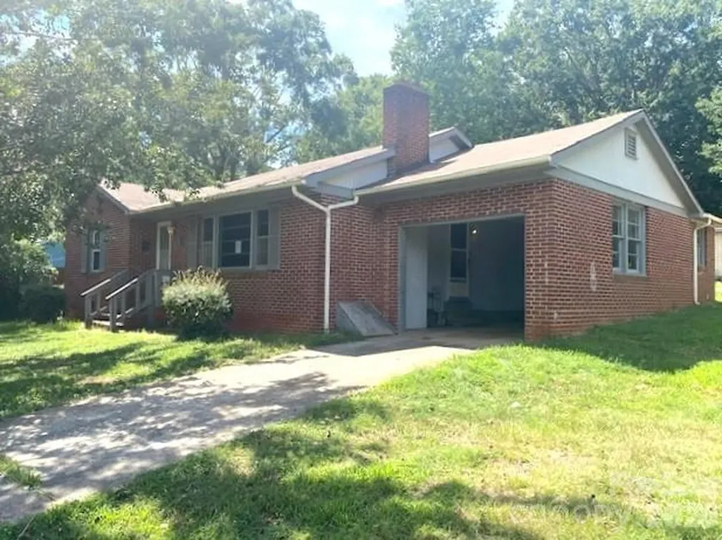 164 Lynch Street Rutherfordton NC 28139