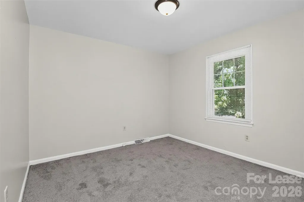 4307 Saxonbury Way Charlotte NC 28269