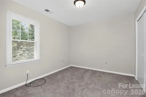 4307 Saxonbury Way Charlotte NC 28269