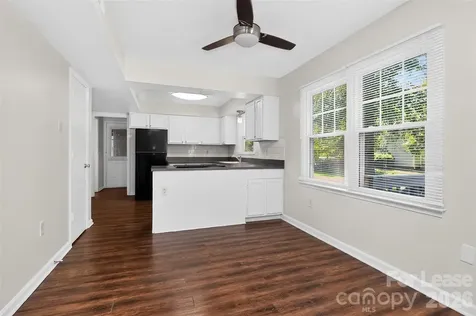 4307 Saxonbury Way Charlotte NC 28269