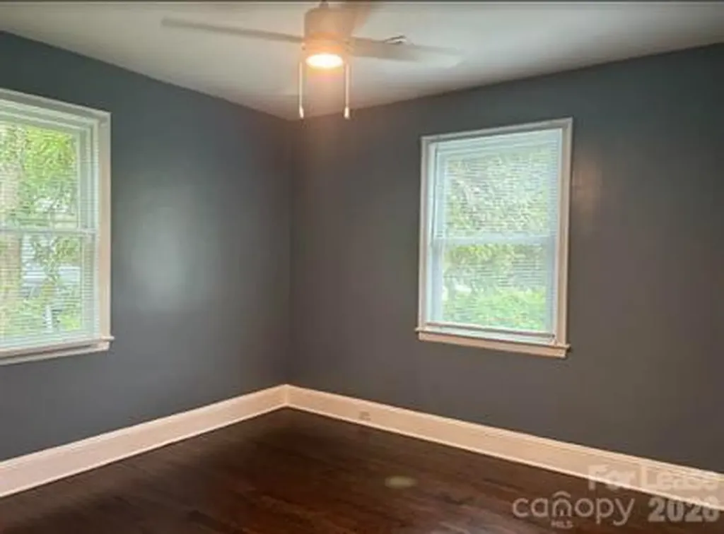 1513 Noel Place Charlotte NC 28208