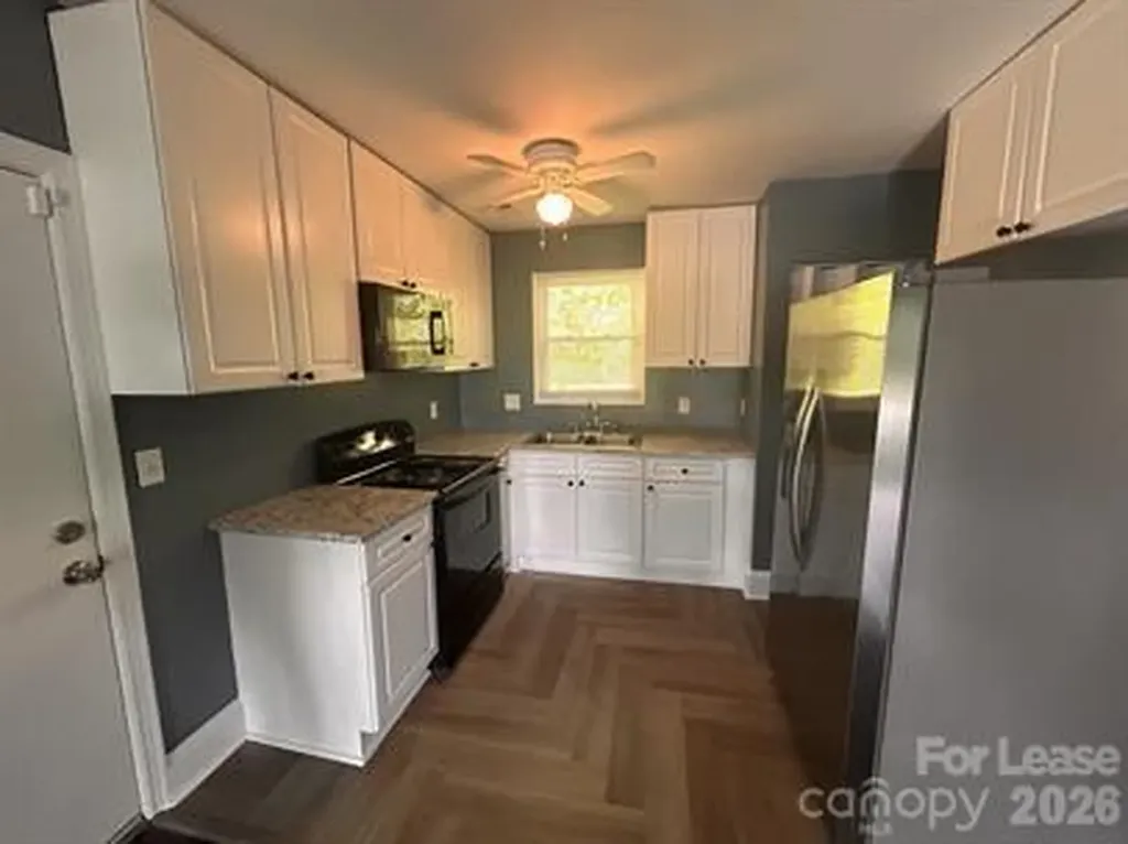 1513 Noel Place Charlotte NC 28208