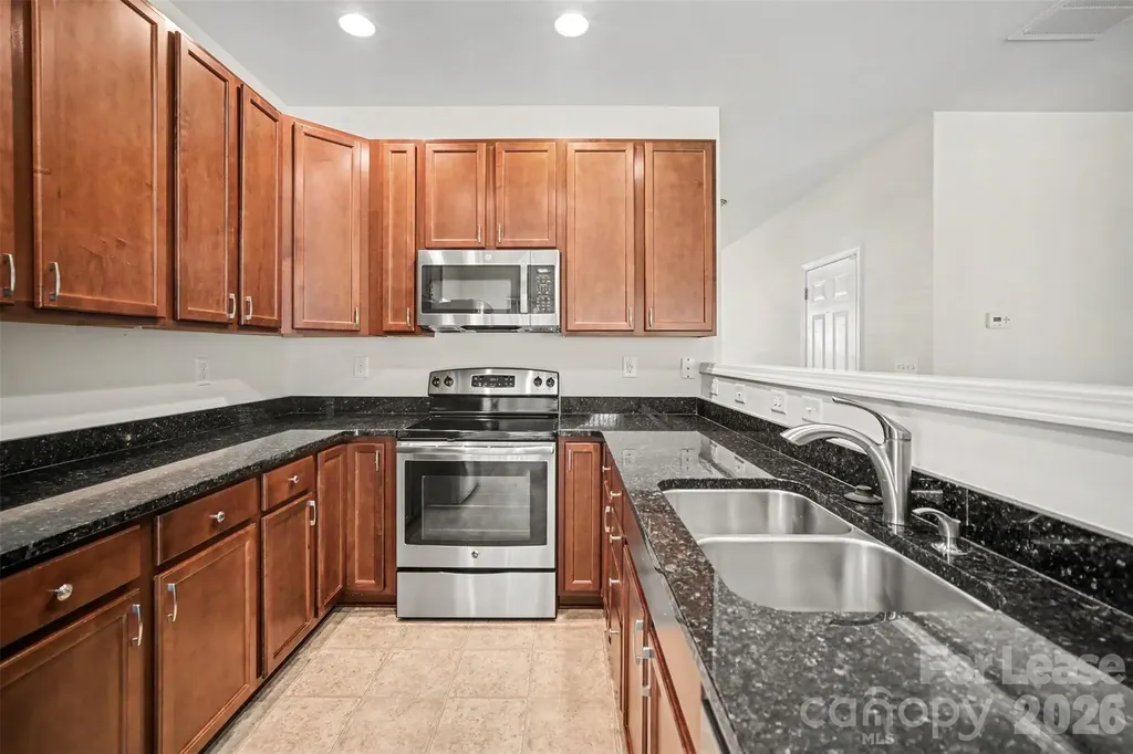 13809 Singleleaf Lane Charlotte NC 28278