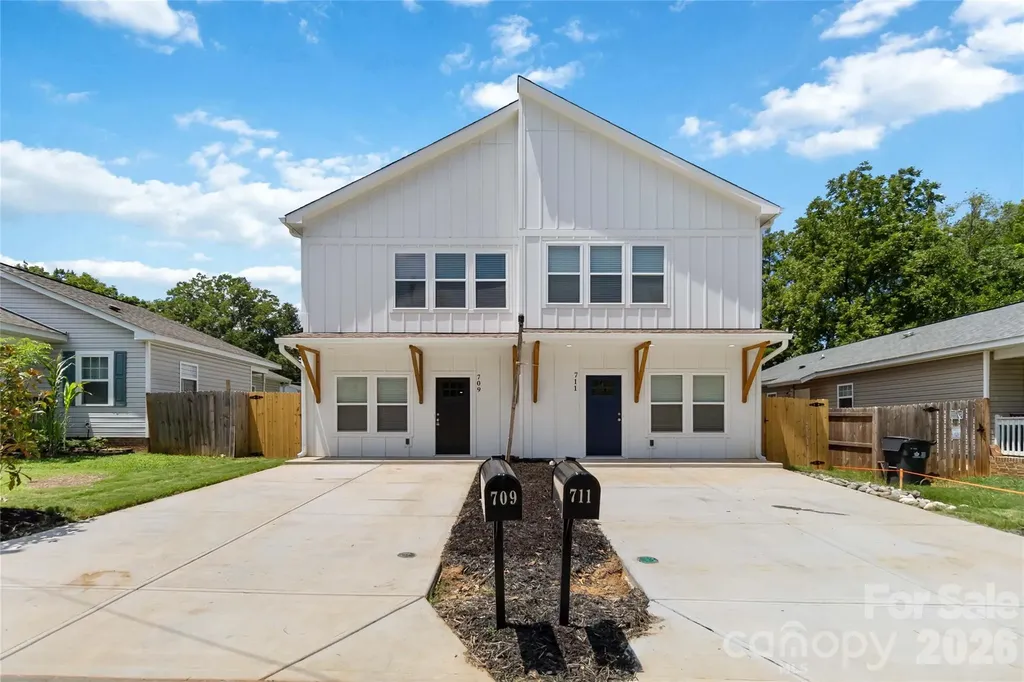 709 Pennsylvania Avenue Charlotte NC 28216